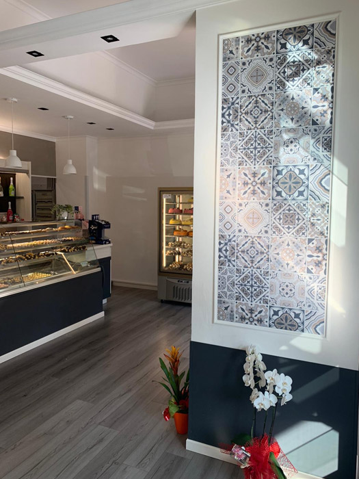 pasticceria-la-delizia-roma-dettaglio-colonna pasticceria-la-delizia-roma-dettaglio-colonna